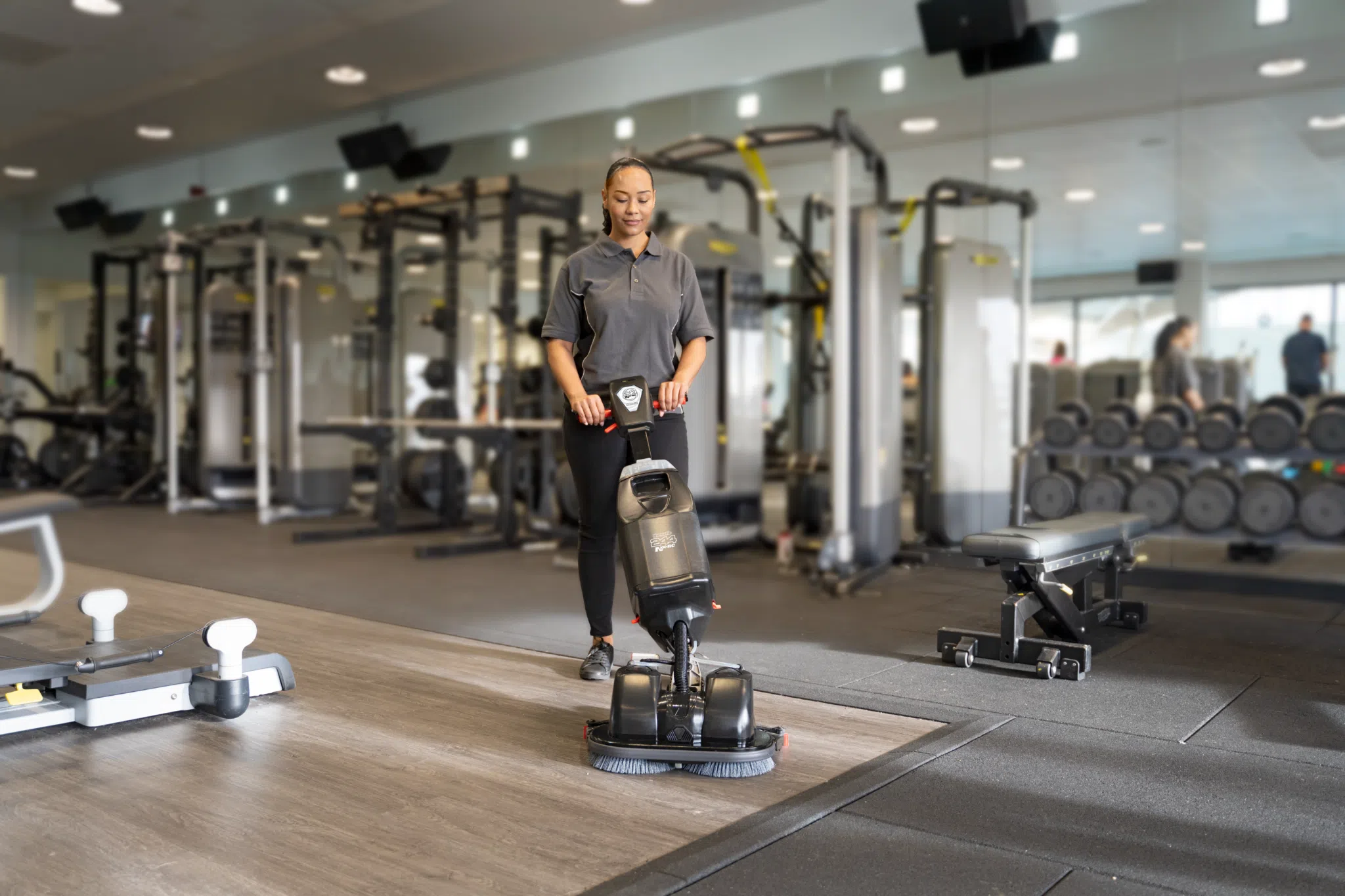 28. 244NX RC Gym